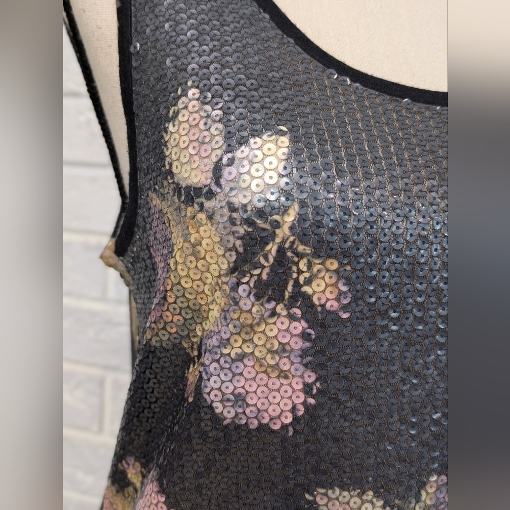 Anthropologie Silence + Noise Sequin Front Floral Scoop Neck Tunic Tank Top Sz M - Picture 7 of 9